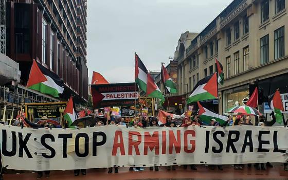 حملة التضامن تدعو لندن لعدم المشاركة في الجرائم الإسرائيلية بحق الفلسطينيين  