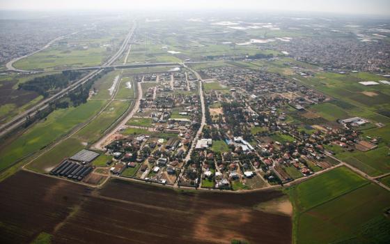 "هيومن رايتس ووتش" تدين تضييق الخناق على الفلسطينيين في الداخل والضفة  