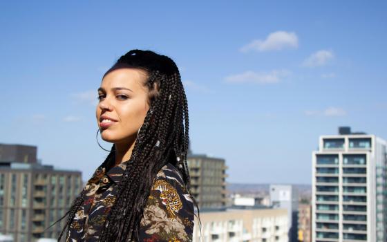 حركة المقاطعة تشيد بعدم مشاركة الفنانة إليان كوريا في العروض الإسرائيلية