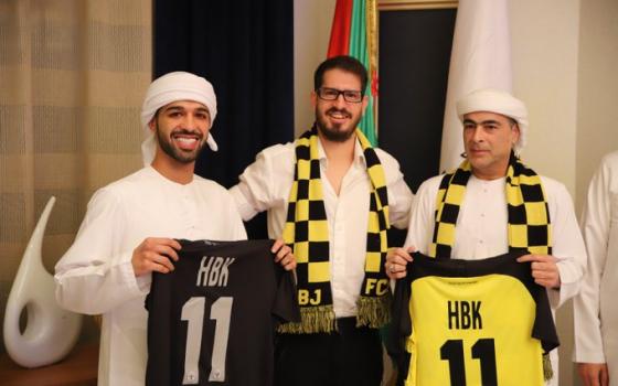 رجل أعمال إماراتي يشتري 50% من نادي "بيتار القدس" العنصري