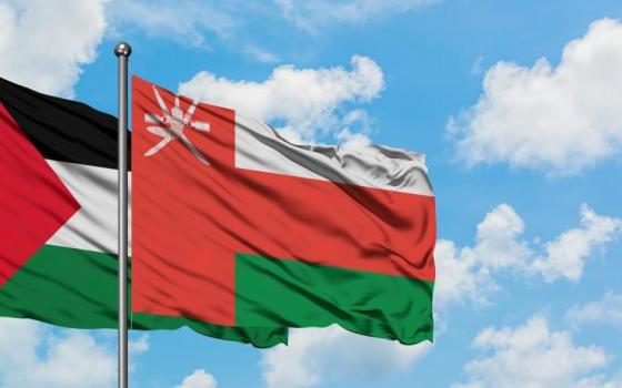 مثقفون عُمانيون: اتفاق التطبيع لا يمثلنا وفلسطين قضيتنا المركزية