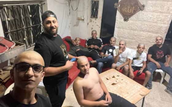 وسم "درع وسند" يتصدر منصات التواصل دعمًا لأبطال الضفة والقدس