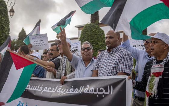 شكوى للتحقيق بتهم التحرش الموجهة لسفير الاحتلال بالمغرب  