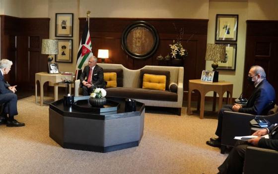 نشرة "أخبار مقاطعة"  