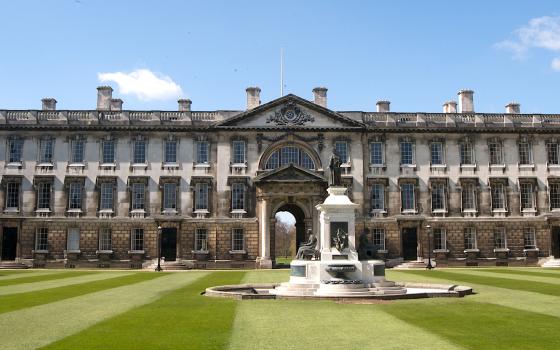 طلّاب كليّة بريطانية يدعون لإنهاء الارتباط بمعهد "التخنيون الإسرائيلي"