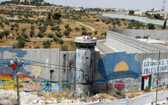 تجدد دعوات مقاطعة شركة مكسيكية مُشاركة في بناء جدار الفصل العنصري