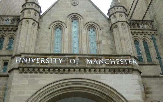 جامعة مانشستر تتراجع عن شطب بيان للتضامن مع فلسطين