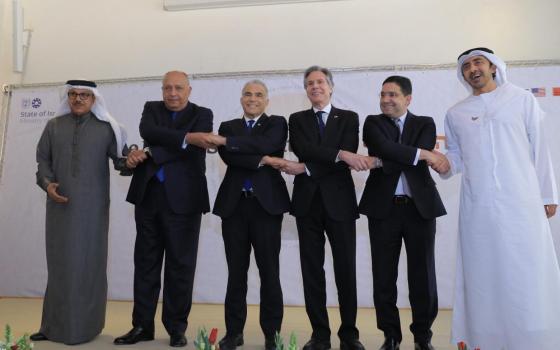 إدانة للمساعي المغربية لاستضافة الدورة الثانية من قمة النقب التطبيعية ?  