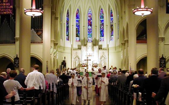 ترحيب بتخلي الكنيسة الأسقفية بواشنطن عن استثماراتها في شركات داعمة للاحتلال الإسرائيلي