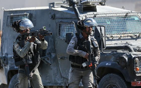 مطالبات دولية بفرض عقوبات على الاحتلال الإسرائيلي  