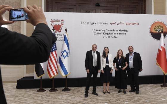 قمة النقب التطبيعية تعتمد مجموعات عمل في 6 مجالات