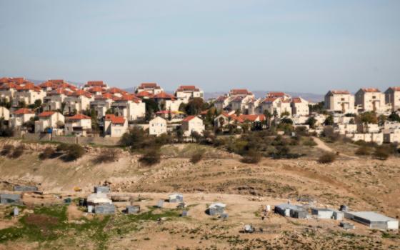 حملة التضامن الأيرلندي الفلسطيني تدين التوسع الاستيطاني في أراضي الفلسطينيين