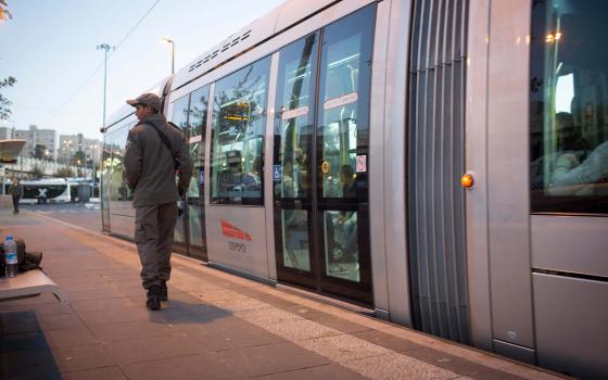 باريس.. حركة المقاطعة تدعو شركة EGIS-RAIL للانسحاب من مشروع إسرائيلي