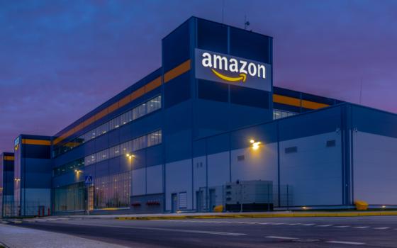 تحرك فلسطيني قانوني ضد شركة "أمازون" الأميركية