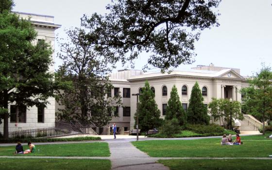 جمعية طلابية تنسحب من فعالية بجامعة واشنطن بسبب "إسرائيل"  