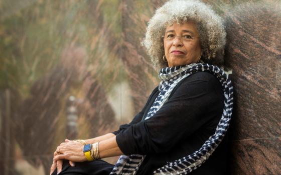 منح جائزة حقوقية لناشطة أميركية داعمة لحركة المقاطعة والقضية الفلسطينية  