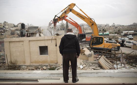 جنوب أفريقيا.. حركة المقاطعة تدين هدم الاحتلال منازل الفلسطينيين