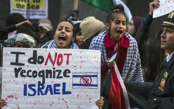 حركة المقاطعة تدعو لفرض الحظر العسكري على الاحتلال الإسرائيلي