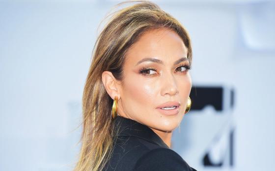 منظمة تدعو الفنانة جينيفر لوبيز لإلغاء حفلها في تل أبيب  