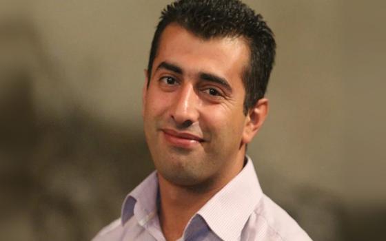 الاحتلال يمدد اعتقال منسق حركة المقاطعة محمود النواجعة لمدّة 15 يومًا