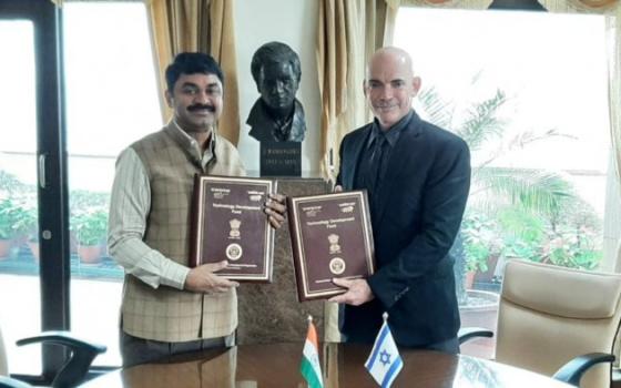 توقيع اتفاق تكنولوجي بين الهند والاحتلال الإسرائيلي