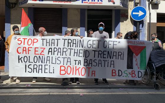 حملة مقاطعة شركة CAF تصل إلى أكثر من 6 ملاين مستخدم لمواقع التواصل