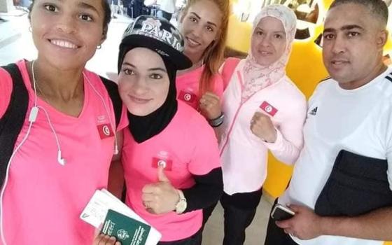 ملاكمة تونسية تنسحب من بطولة في روسيا رفضاً للتطبيع مع الاحتلال الإسرائيلي  