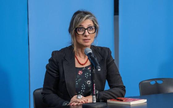 النشرة - هجوم إسرائيلي على المقررة الأممية.. ومطالبات لنادٍ استرالي بمقاطعة "بوما"