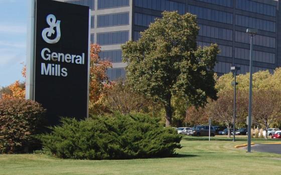 أفراد من عائلة Pillsbury يقاطعون شركتهم حتى تتوقف عن دعم الاحتلال