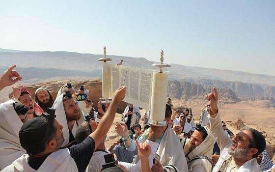 الأوقاف الأردنية تغلق مقام النبي هارون في البتراء  