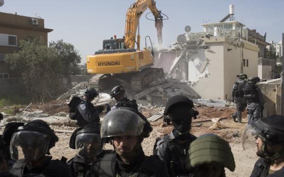 دعوات للعمل ضد شركات معدات ثقيلة ضالعة في الجرائم الإسرائيلية