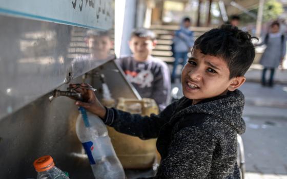 بلفاست.. حركة المقاطعة تستنكر منع دخول أدوات معالجة المياه لغزة