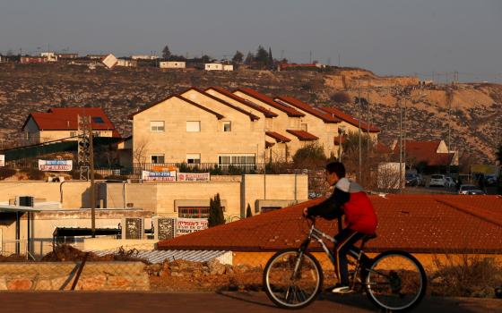 حركة المقاطعة تجدد دعوتها للعمل ضد شركة Airbnb