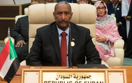 البرهان: رفع اسم السودان من "قائمة الإرهاب" ليس غاية ولن يقود لمنفعة مباشرة