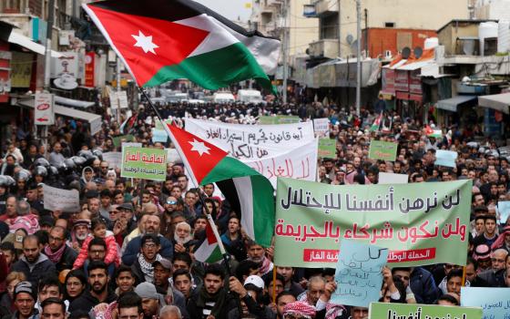 الأردن.. اتهامات لمجلس النواب بالتواطؤ مع الحكومة في تمرير صفقة الغاز