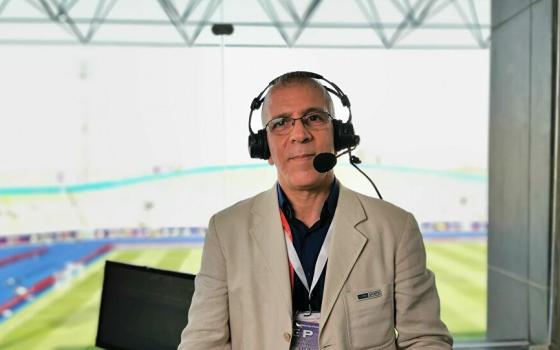 حفيظ دراجي ينتقد ازدواجية الغرب ويدعو إلى دعم فلسطين