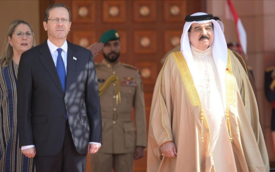 البحرين تبدي استعدادها للعمل مع حكومة نتنياهو خلال زيارة هرتسوغ
