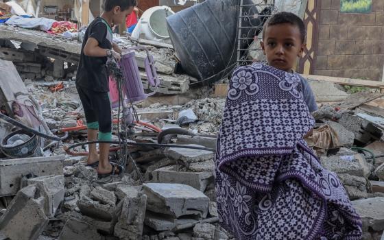 مطالبات لـ "الجنائية الدولية" بالتحقيق في جرائم حرب محتملة بغزة  