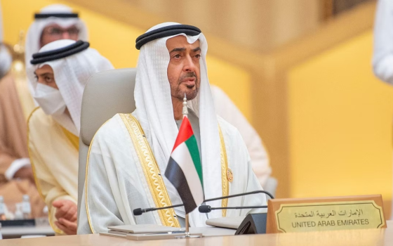 رئيس الإمارات يبحث مع نتنياهو سبل "تحقيق السلام" ويدعوه لزيارة أبو ظبي