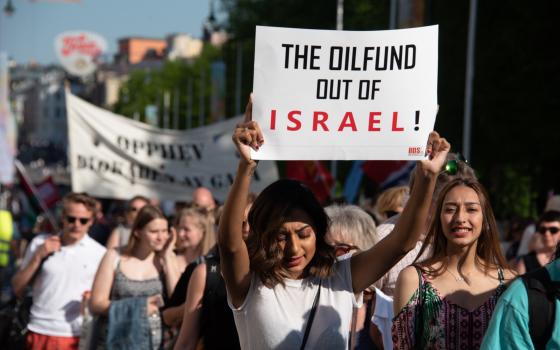 حركة المقاطعة في أستراليا تدعو المزارعين لمقاطعة شركتين داعمتين للاحتلال الإسرائيلي