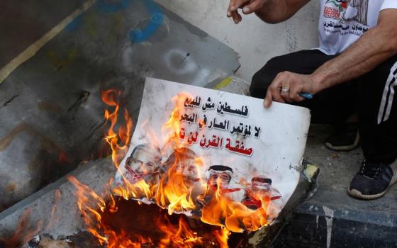 رابطة الصحافة البحرينية تحذر الصحفيين من زيارة الاحتلال الإسرائيلي