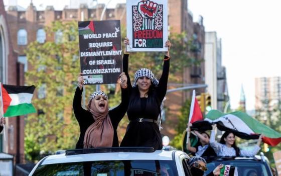 أصحاب المحلات والمطاعم الفلسطينية في أمريكا يدعمون قضيتهم علانية