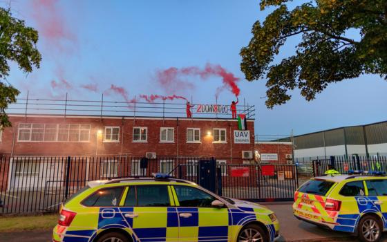 مشروع قانون جديد في البرلمان البريطاني يحمي شركات الأسلحة