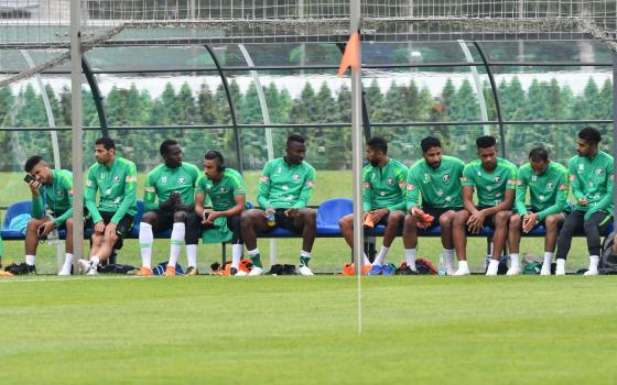 فصائل فلسطينية ترفض زيارة المنتخب السعودي لرام الله