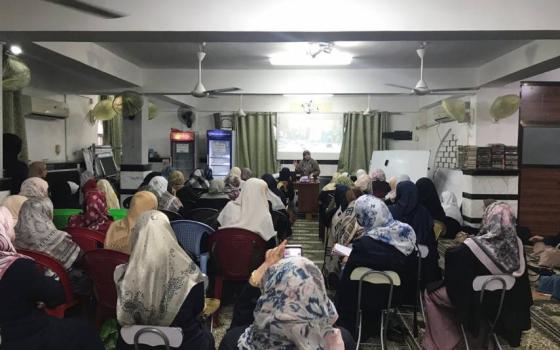 محاضرات عن مخاطر التطبيع في بغداد  