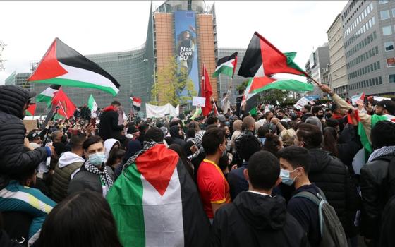 نشرة أخبار “مقاطعة”  