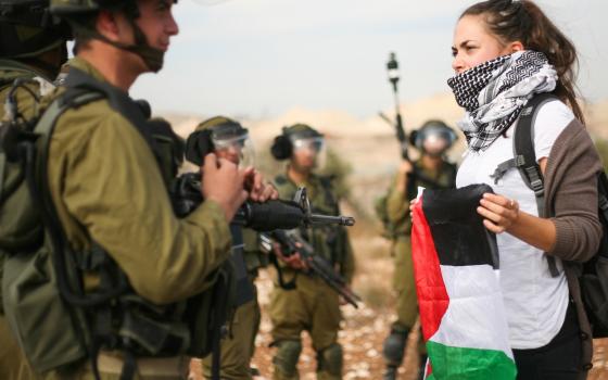 حملة التضامن الأيرلندي الفلسطيني تدين اعتداءات المستوطنين على المزارعين الفلسطينيين