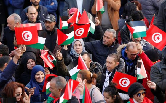 نشرة أخبار “مقاطعة”  