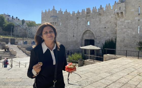 عضو بالكونغرس تطالب بتحقيق في ظروف استشهاد أبو عاقلة