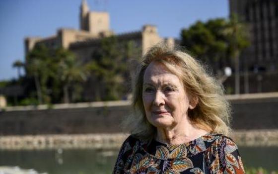 الفائزة بـ "نوبل للأدب" وقّعت عريضة ضد "إسرائيل" ودعمت حملات للمقاطعة